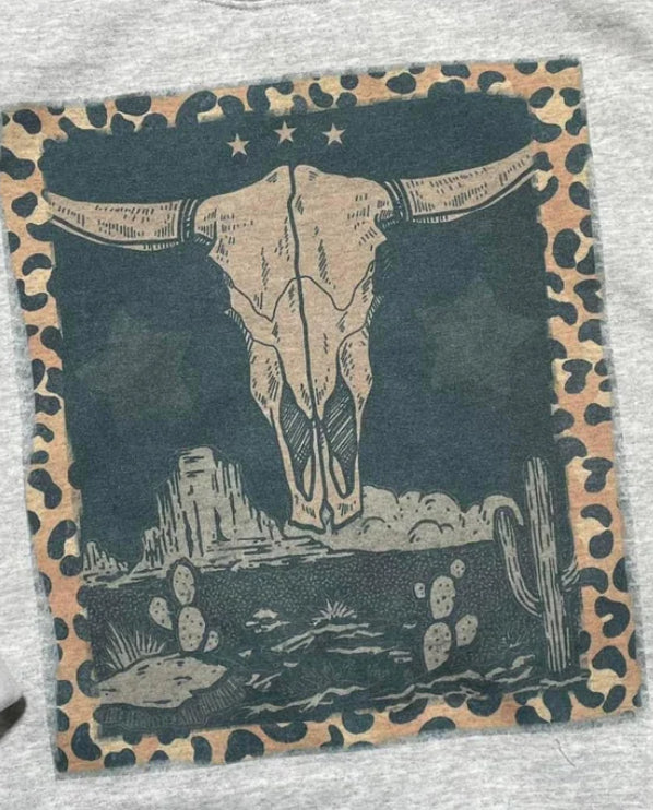 Leopard cow skull tee